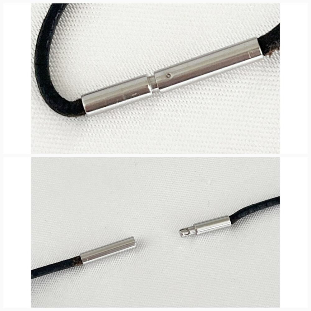 HERMÈS Symbole Amour Pendant Necklace Leather Pre Owned - Picture 9 of 13